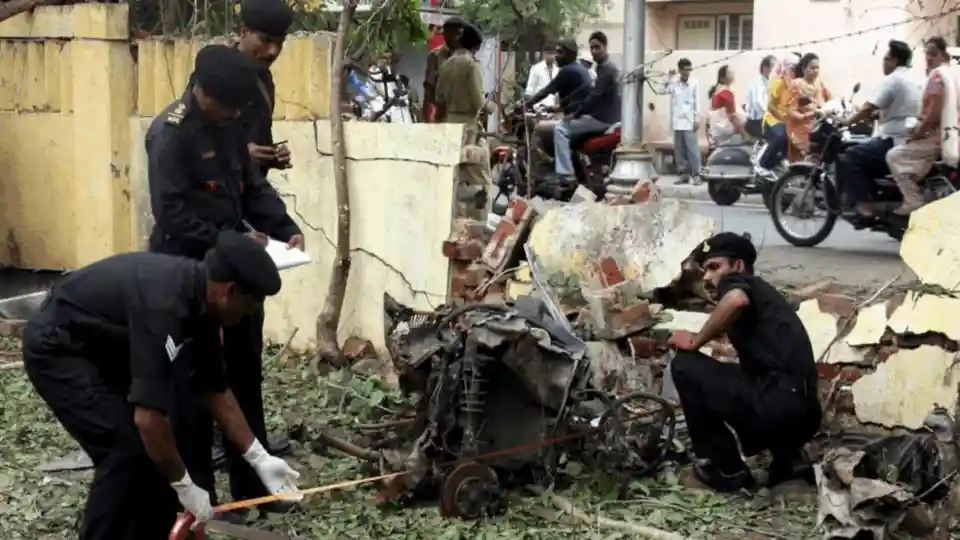 Ahmedabad Serial Blasts: Gujarat High Court Upholds Death Penalty For 38 Convicts, Life Terms For 11