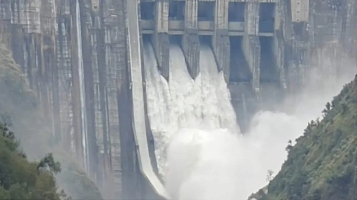 India Opens Baglihar Dam Gates Amid Heavy Rainfall in Jammu and Kashmir
