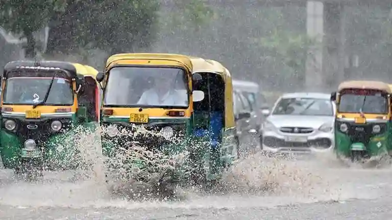 Delhi Orange Alert: Heavy Monsoon Rains Trigger Waterlogging