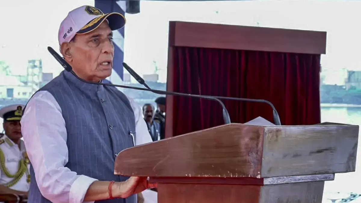 Indian Navy Secures ₹9,000 Cr Cargo Amid West Asia Crisis