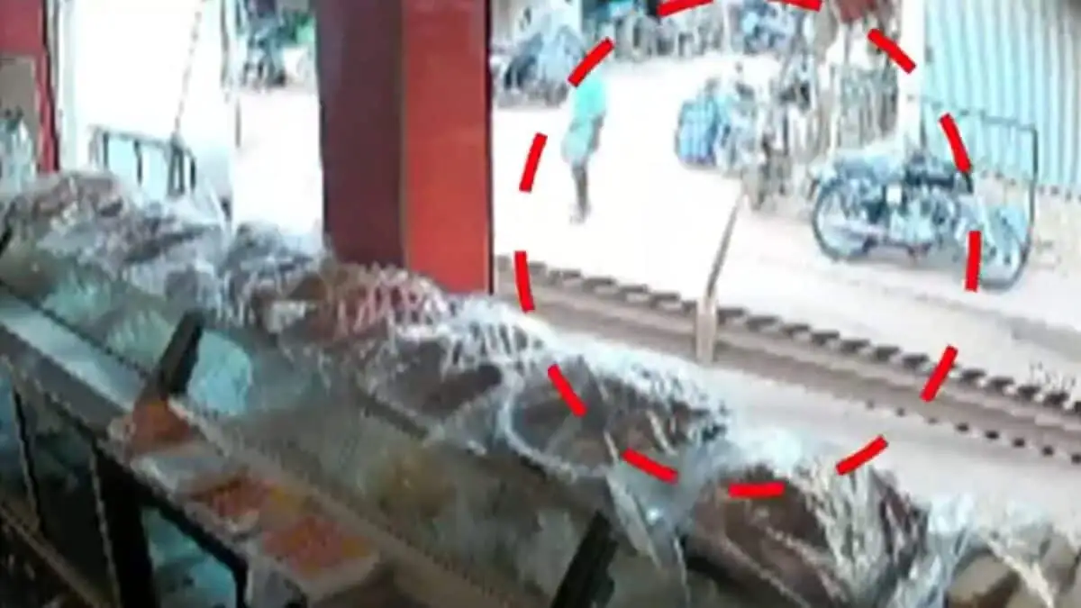 Chennai Child Dies After Sewer Pipe Falls from Crane