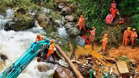 Wayanad landslide search for missing worker enters Day 6